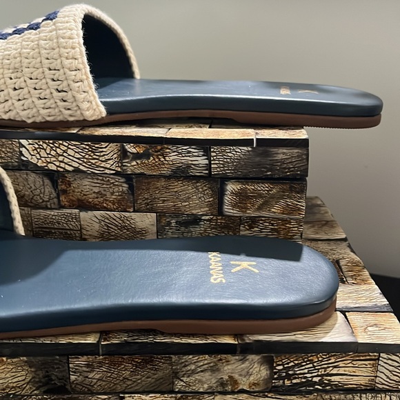 NWT KAANAS Tesia Slide Sandals - Navy - Size 10 - Picture 5 of 10